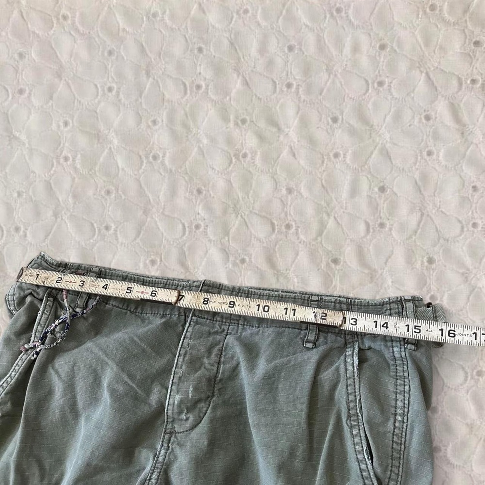 Old American green cargo pants with adjustable waist and ankles - Picture 6 of 8